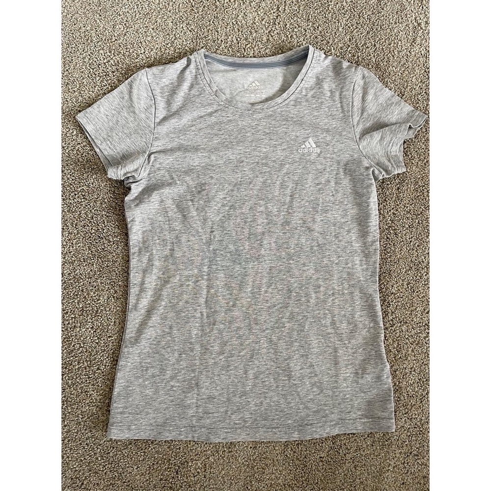Adidas t shirt